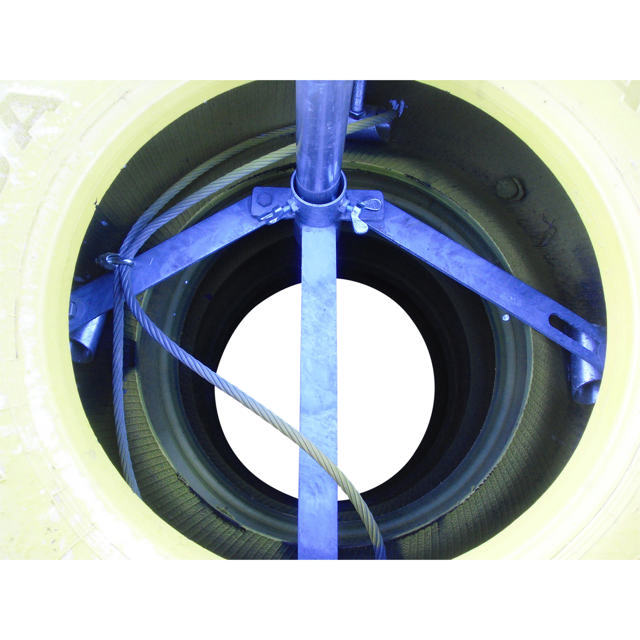 Fäste för 60mm rör i trafikbuffert